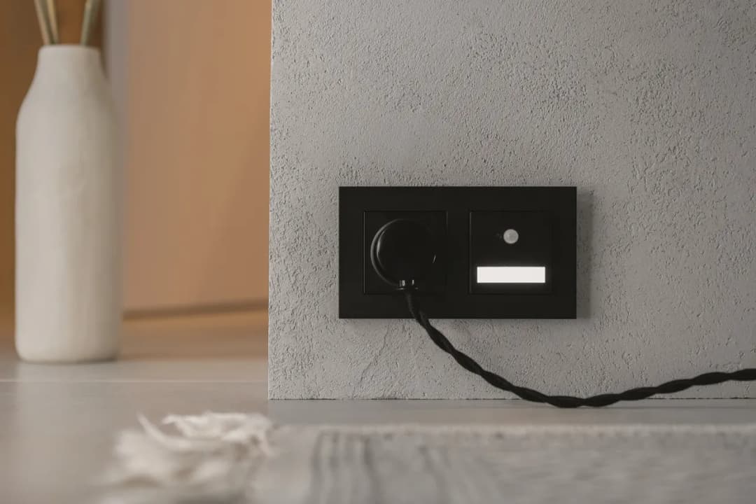 Gniazdka Kontakt Simon. Innowacyjne rozwiązanie dla nowoczesnych wnętrz