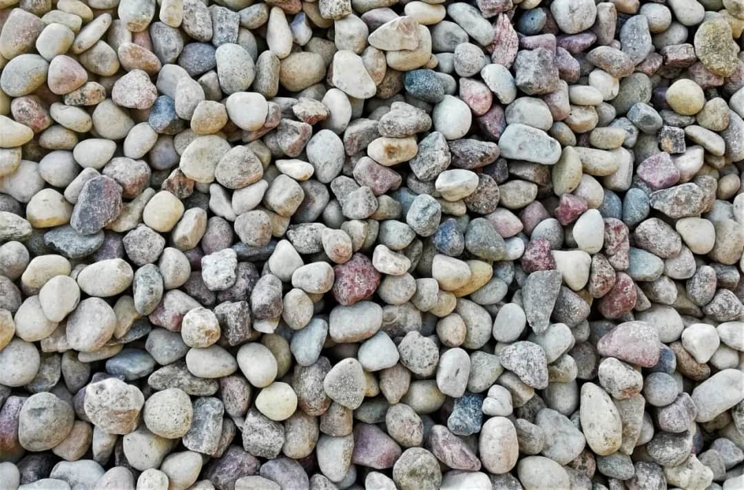 Jaki żwir do drenażu oczyszczalni? Kluczowe parametry i korzyści Jaki żwir do drenażu oczyszczalni? Kluczowe parametry i korzyści