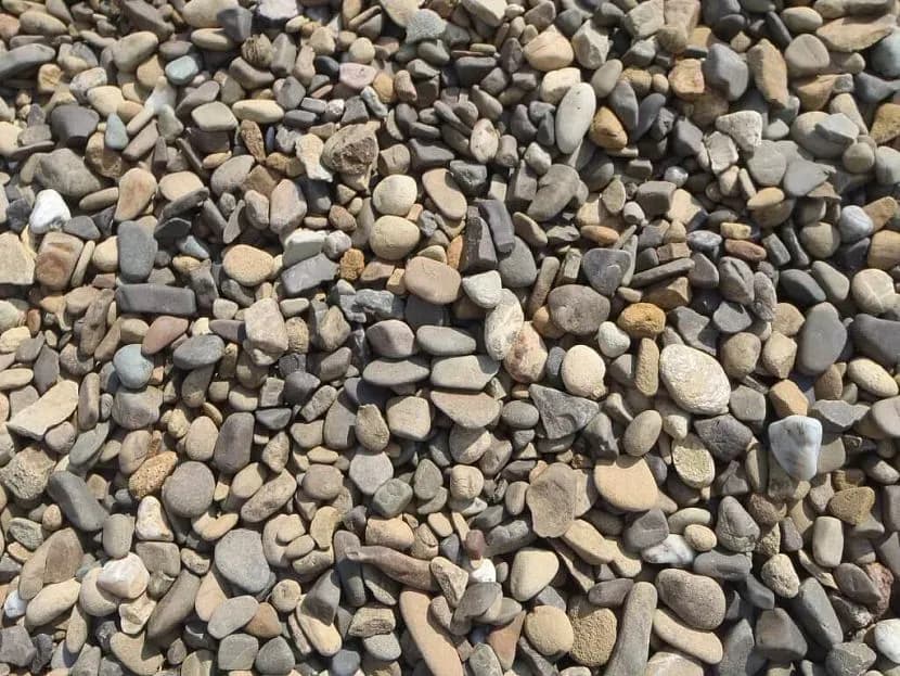 Co to jest żwir? Definicja, właściwości i zastosowania