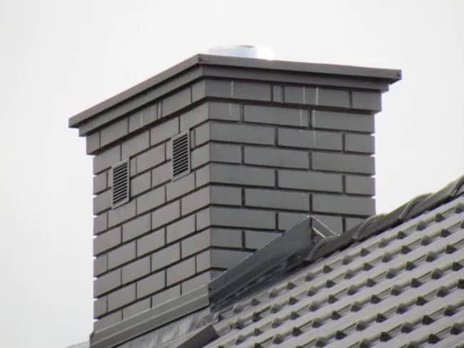 Montaż kratki wentylacyjnej w kominie: Instrukcja i porady